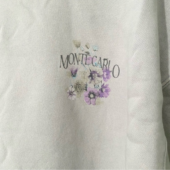 WILD FABLE | Monte Carlo Floral Graphic Sweatshirt Gray | Multiple Sizes! - Picture 4 of 5